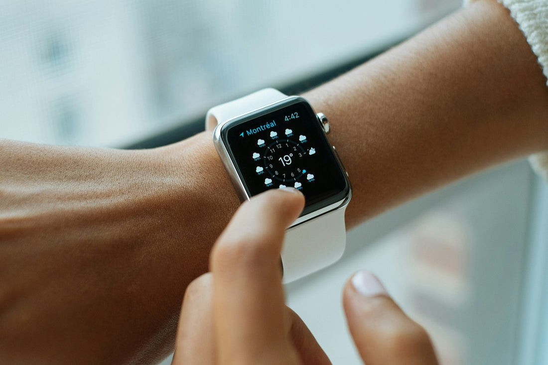 The Ultimate Guide to Smartwatches: Stay Connected and Stylish